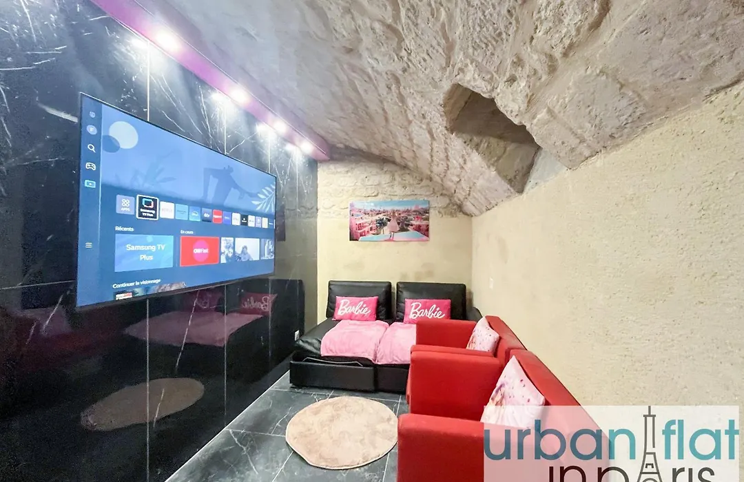 Urban Flat 193 - Barbie Paris-1
